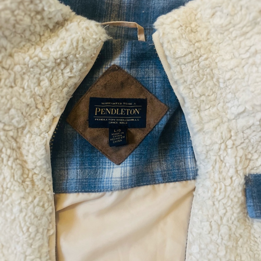 Pendleton Sherpa Jacket - image 3